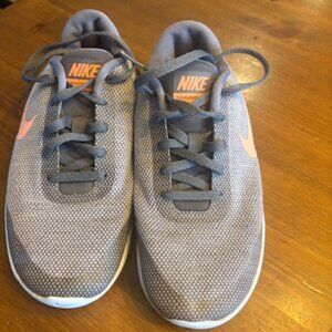 Nike Athletic Work Out Shoes